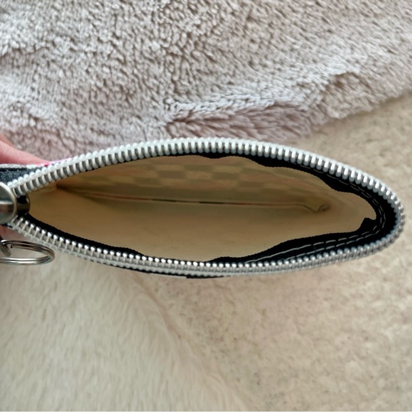 Jakari Mini Zipper Pouch/Coin Purse with Key Ring-Floral Checkers - Picture 3 of 4